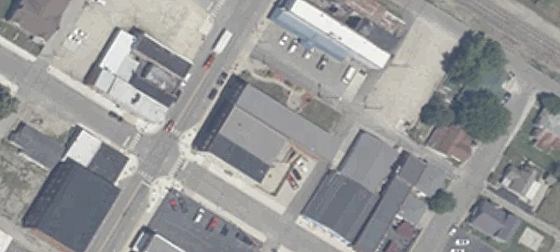 121 Main St