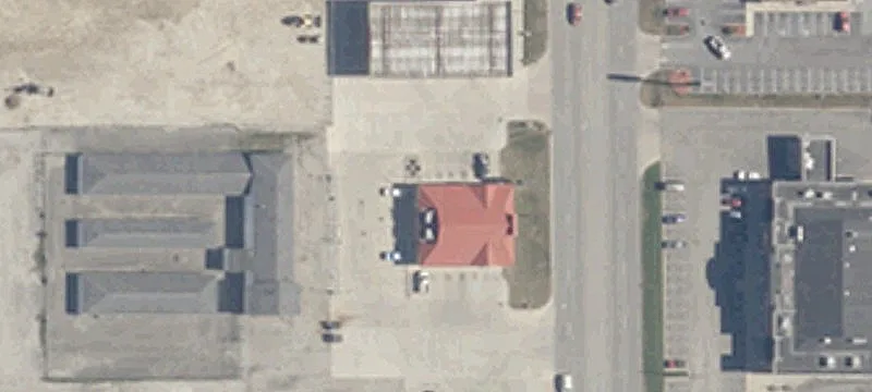 815 Baldwin Ave