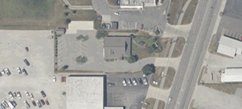 980 Main St