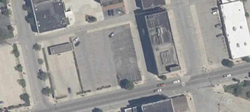 325 Pearl St