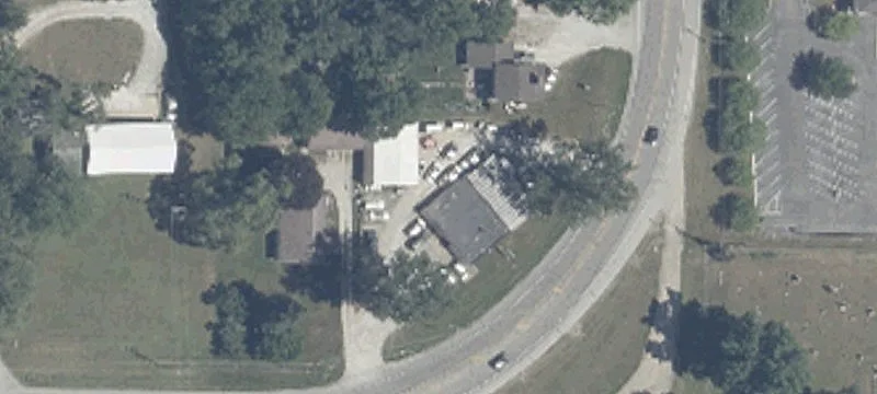 2482 Lk Ave
