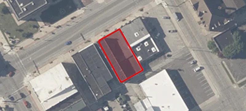 21 Main St