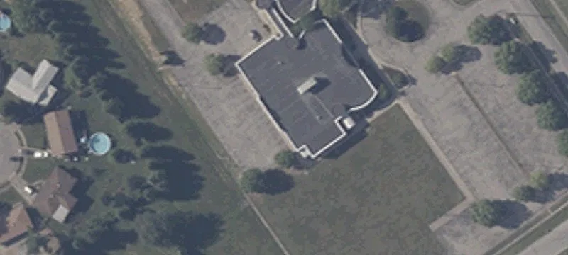 2201 Greentree N