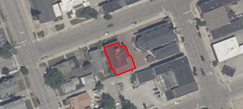 110 9th St