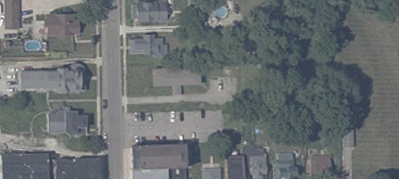 122 5th St