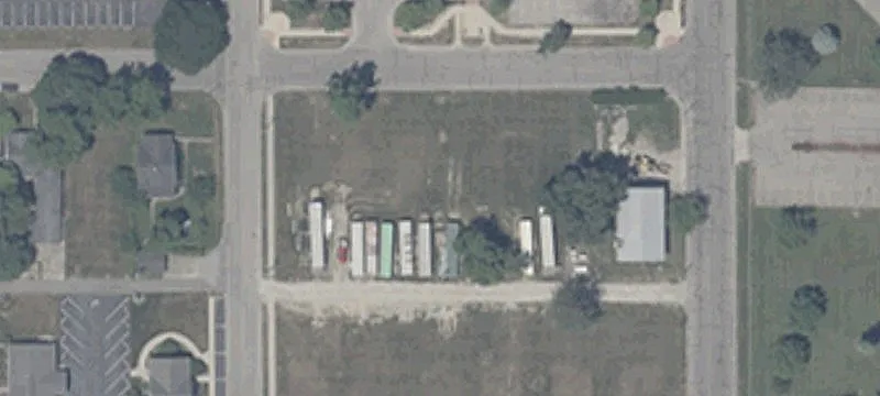 2521 Main St