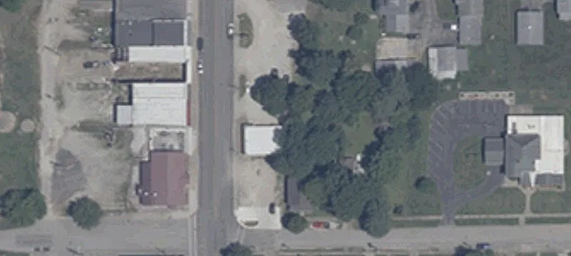 12 Main St