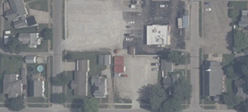 332 Spg St
