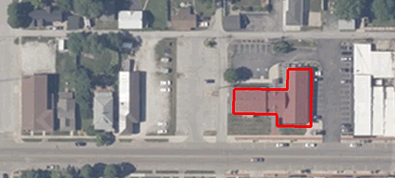40 Main St