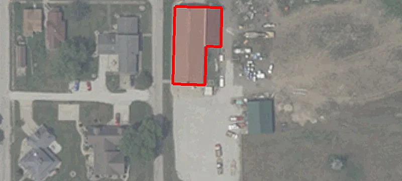 121 Macksville Ave
