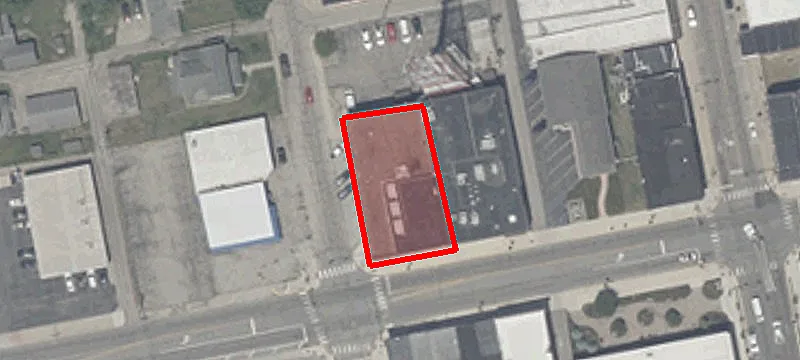 240 Monroe St