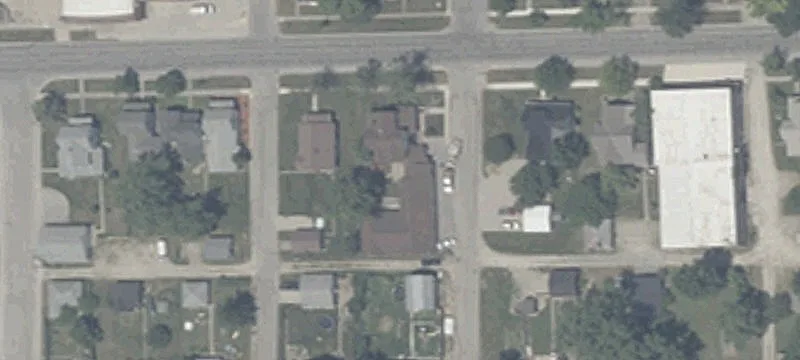 318 Main St