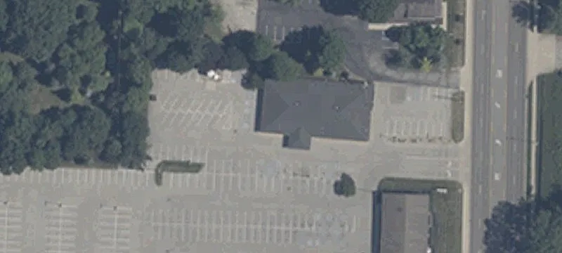 1380 Chester Blvd