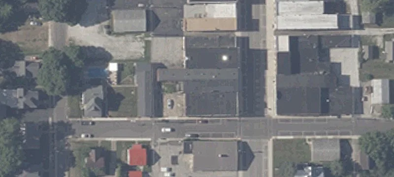 122 Main St