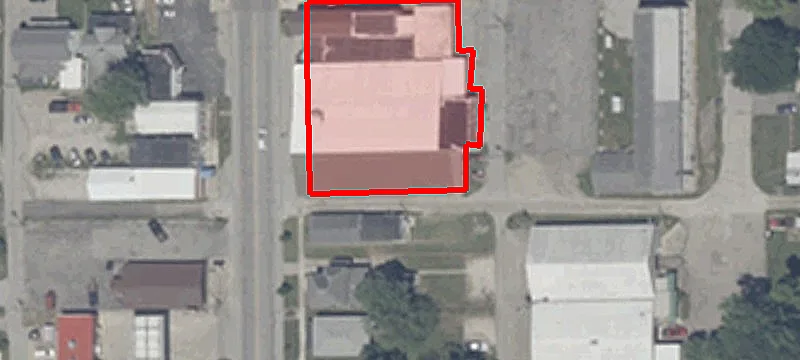 305 Main St