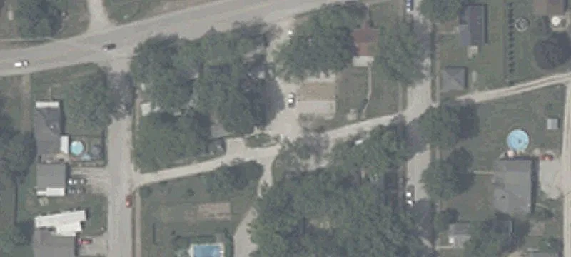 801 Paris Ave