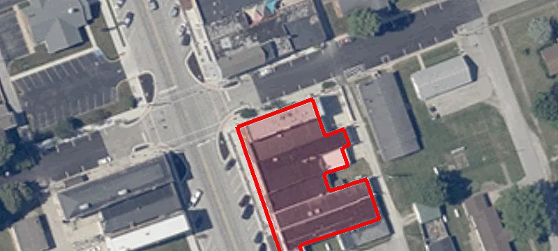 101 Main St