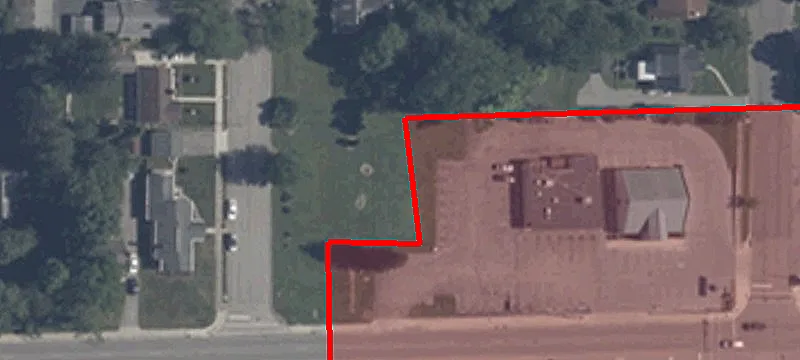 Main St