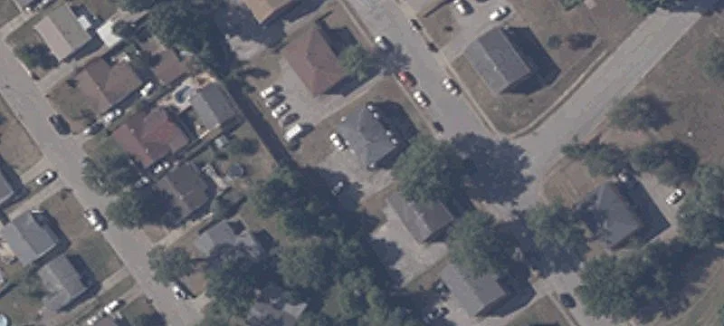 817 Colonial Park Dr