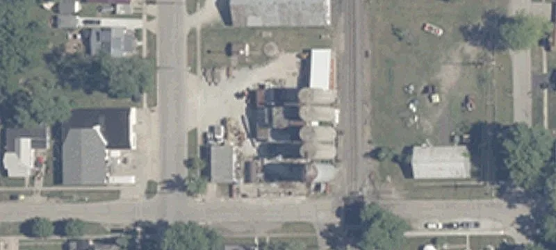 202 Main St