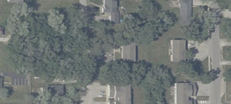 1109 Azalea SE St