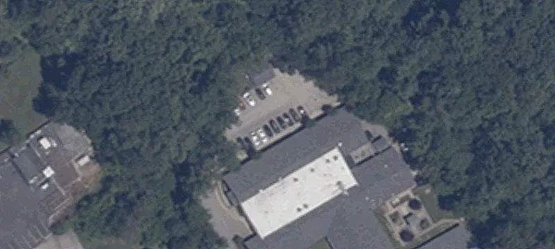101 Potters Ln