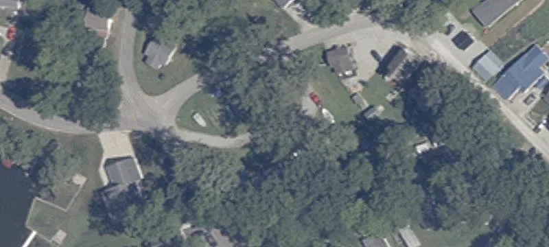 1 Ems 61st Ln