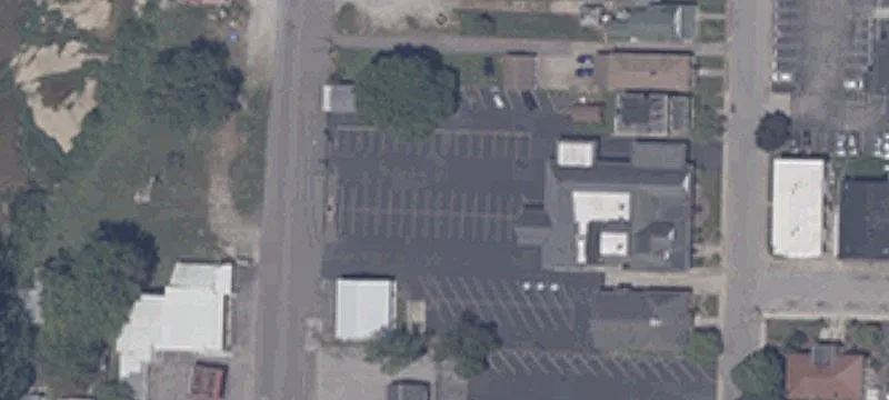 201 Oak St