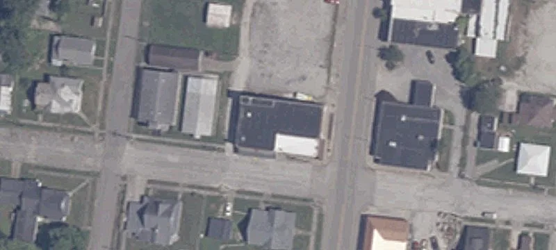 305 Main St