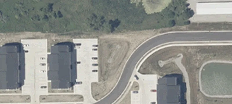 2200 Main St