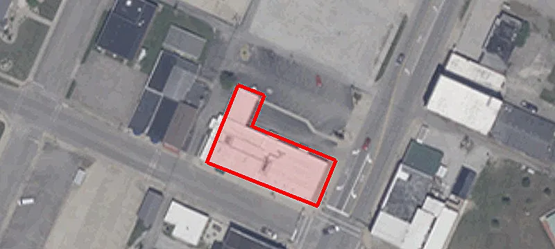 100 Main St