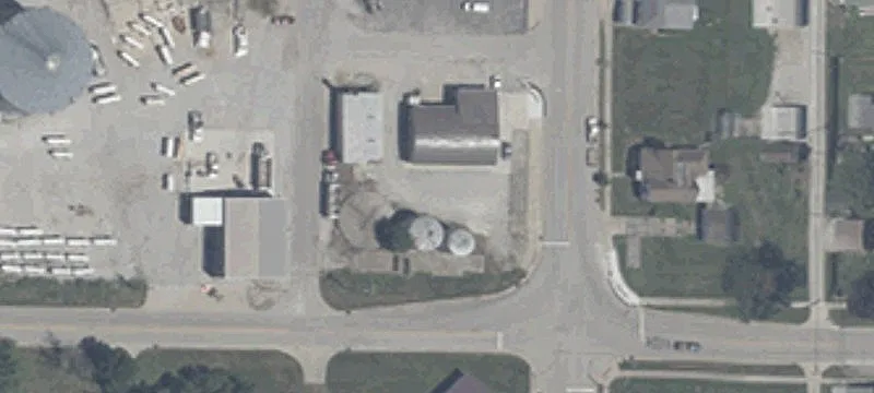 810 Main St