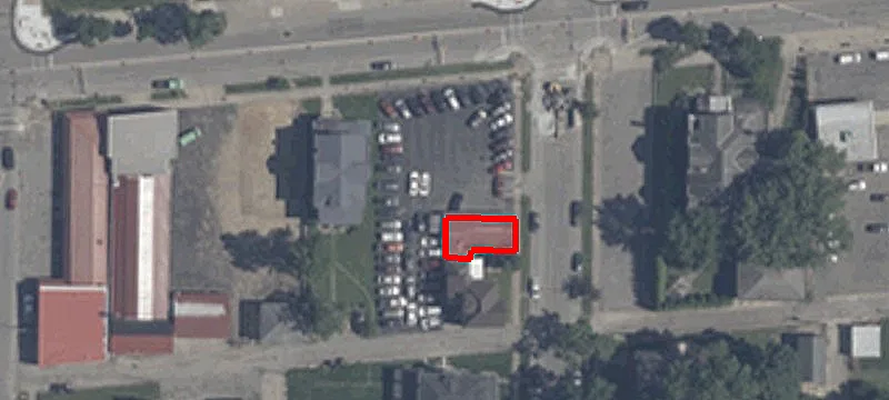 1235 Main St