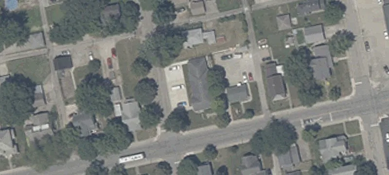 822 Monroe St