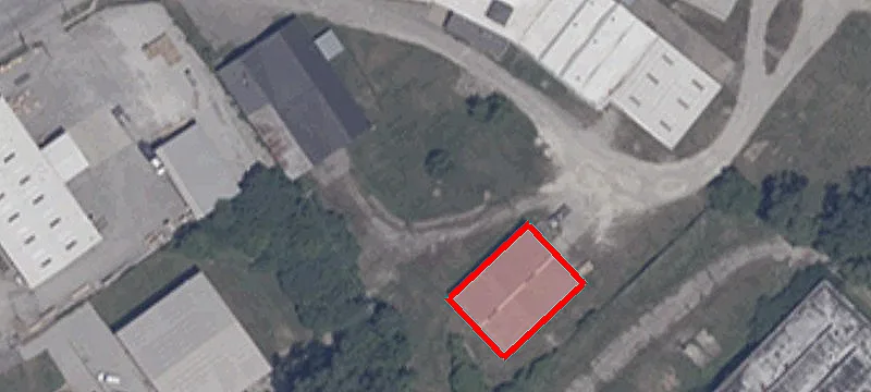 1900 Main St