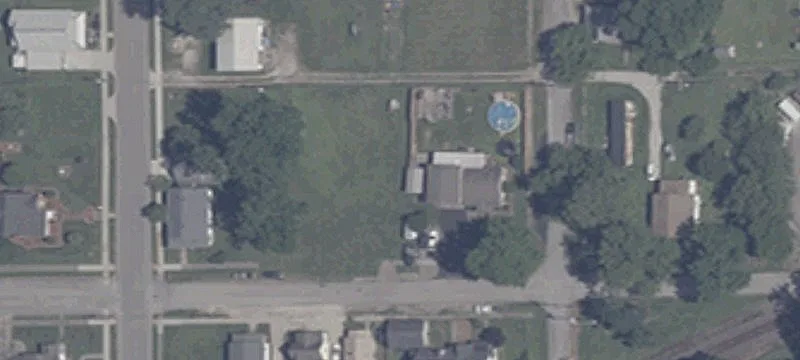 419 Oak St