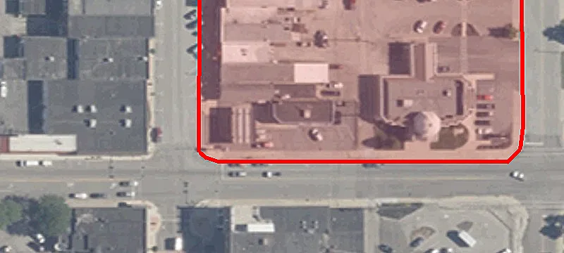 201 Main St