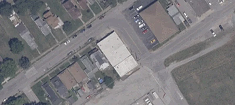 1818 1820th 3638th E Market St