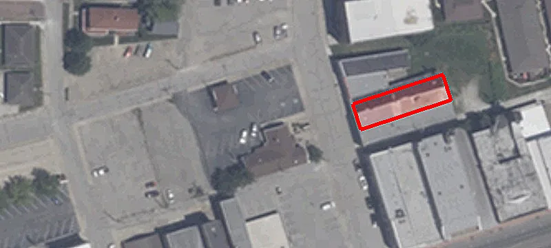 18 Walnut St