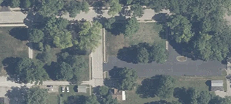 601 College Ave