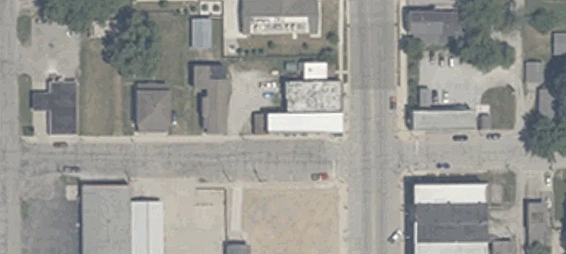 305 Wayne St