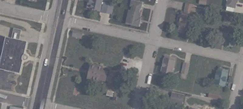 1150 Main St