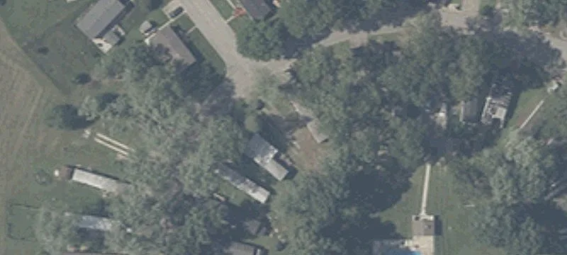 145 Leslie Way