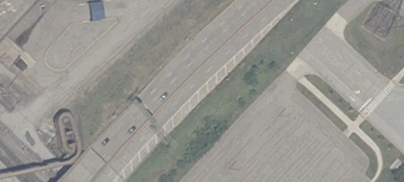 3900 Blvd Michigan Ave