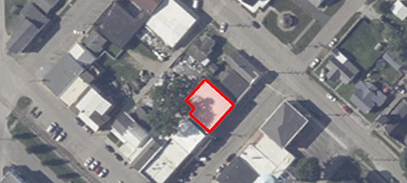 109 Webster St
