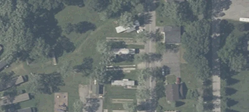 128 Sharon Blvd