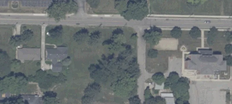 1200 Blk W Riverside Ave