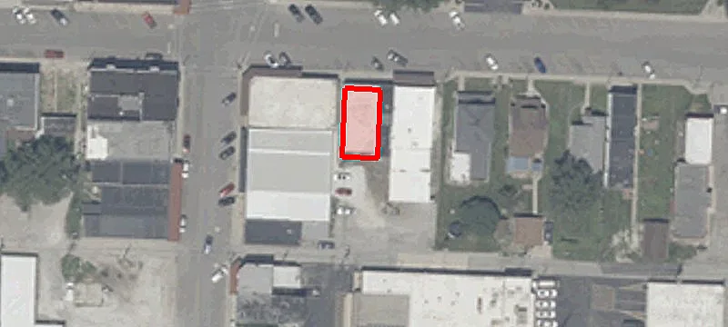 305 Graham St