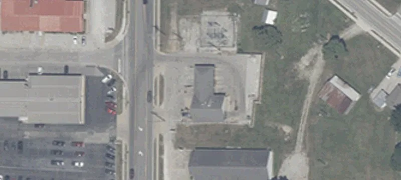 521 Lincoln Rd