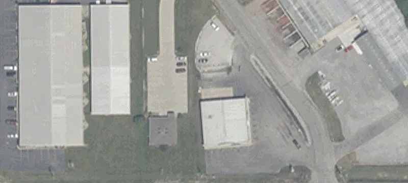 Maumee St